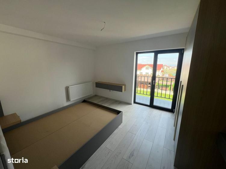 Apartament cu 4 camere decomandat în Central
