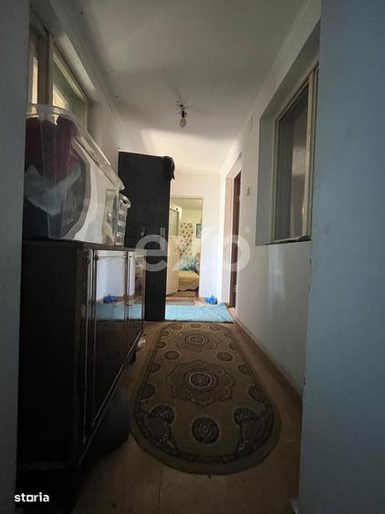 Casă cu 3 camere în Central