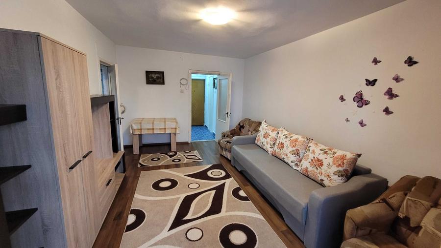 Apartament cu 2 camere decomandat în Cotnari