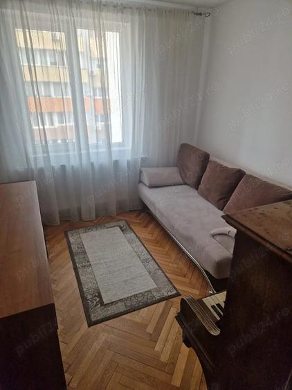 Apartament cu 3 camere decomandat în Gheorghe Lazăr