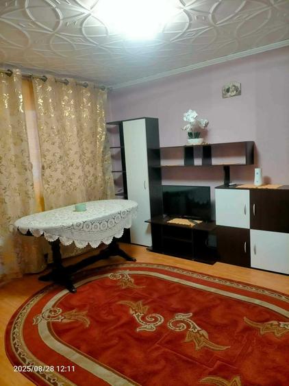 Apartament cu 2 camere decomandat în Micro 19