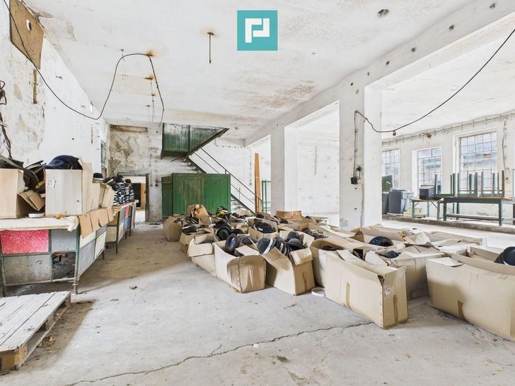 Spațiu industrial, de 500 mp, în Periam