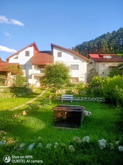 Casă cu 4 camere în Turcheș