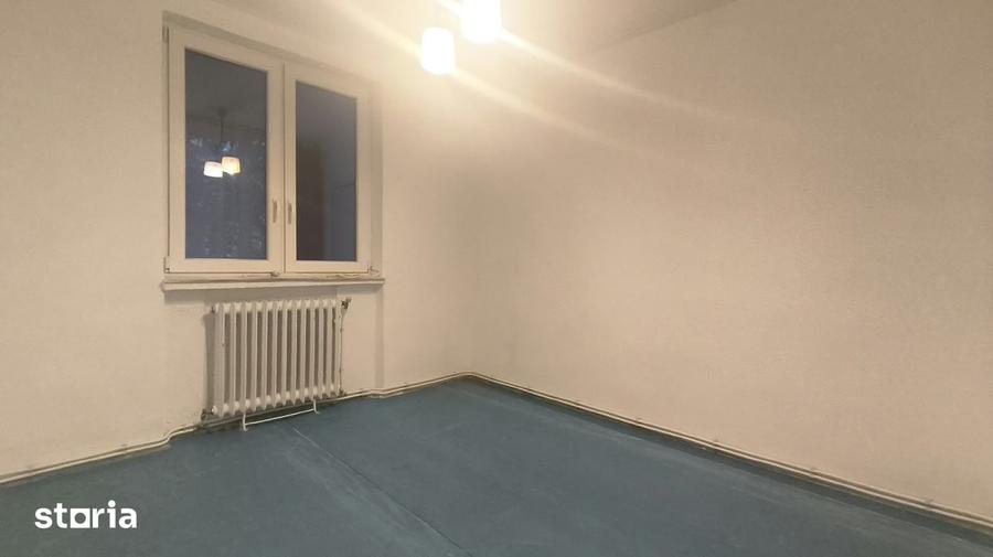 Apartament cu 3 camere în Gojdu