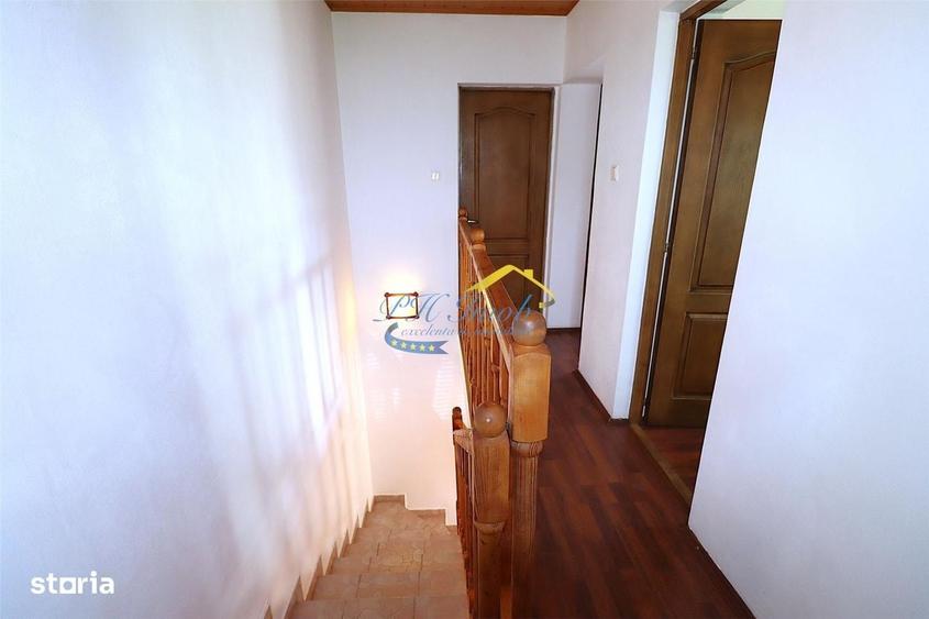 Casă cu 4 camere cu Teren 1237 Mp în Brebu