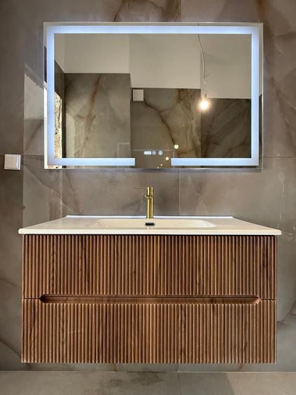 Apartament cu 3 camere decomandat în Băneasa