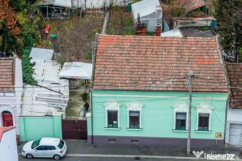 Casă cu 4 camere cu Teren 752 Mp în Malul Mureșului