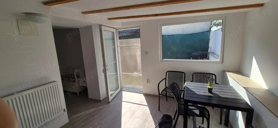 Casă cu 3 camere cu Teren 280 Mp în Palazu Mare