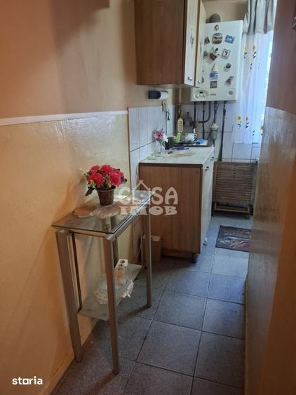 Apartament cu 2 camere în Micro 8