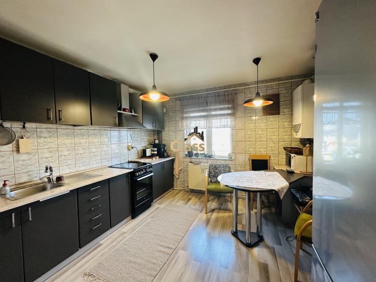 Apartament cu 4 camere decomandat, mobilat în Mănăștur — fotografia 2