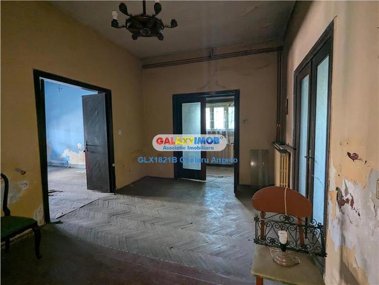 Casă cu 5 camere cu Teren 475 Mp în Unirii