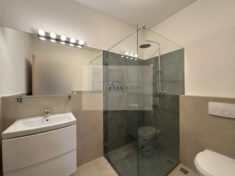 Apartament cu 3 camere decomandat, mobilat în Bună Ziua