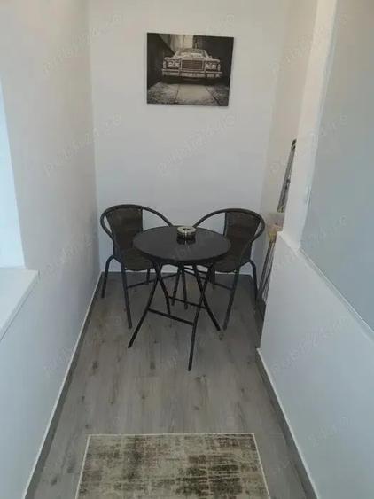 Apartament cu 2 camere semidecomandat, mobilat în Energia