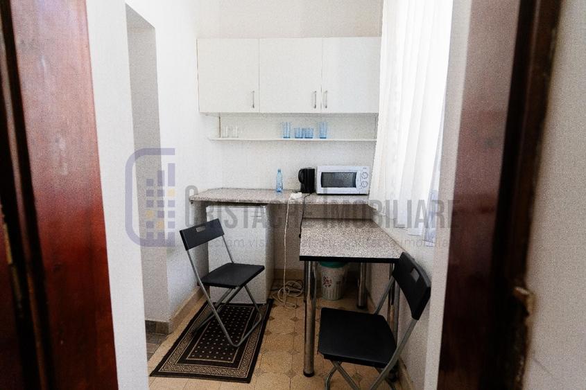 Apartament cu 6 camere circular, mobilat în Cișmigiu