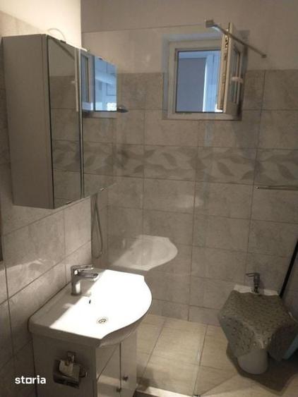 Inchiriez ap 3 camere - 1