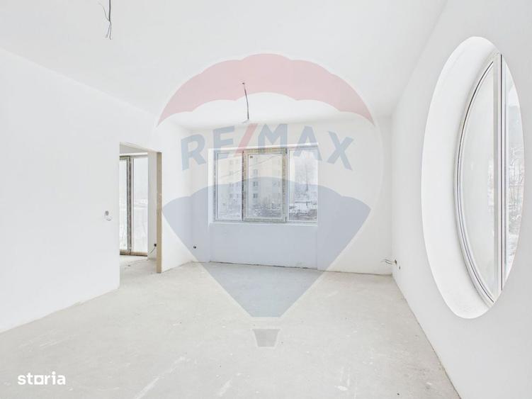 Spațiu comercial, de 90 mp, în Bartolomeu