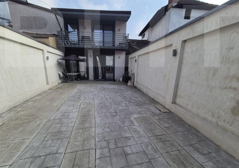 Casă individuală cu 3 camere cu Canalizare în Lugoj