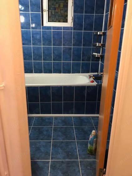 Apartament cu 3 camere decomandat în Uverturii