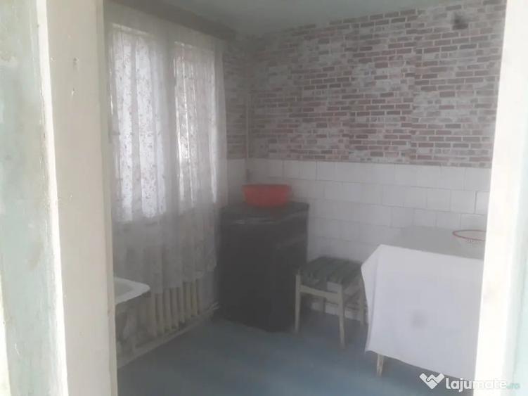 Casă cu 2 camere cu Teren 350 Mp în Ultracentral
