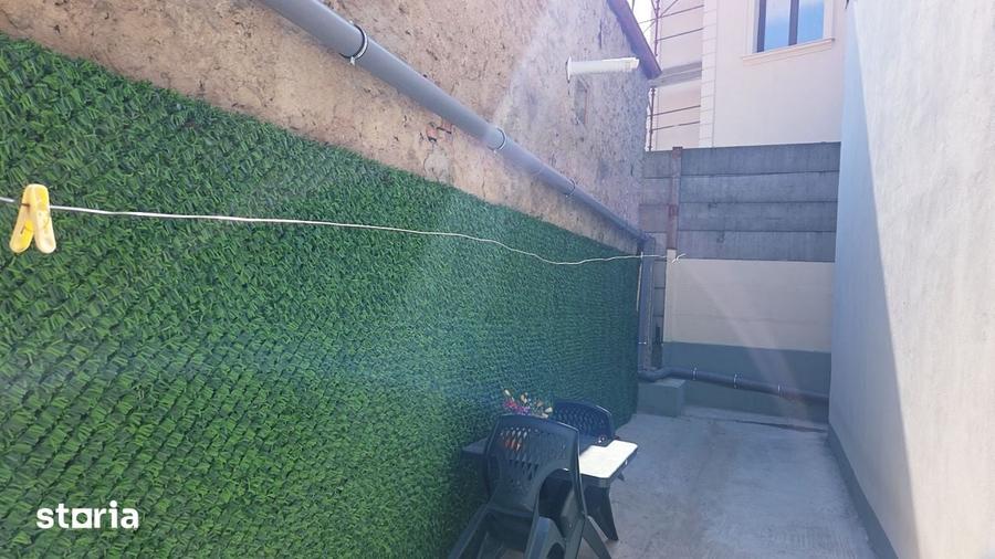 Casă cu 4 camere cu Teren 298.58 Mp în Central