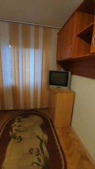 Apartament cu 3 camere în Alexandru cel Bun
