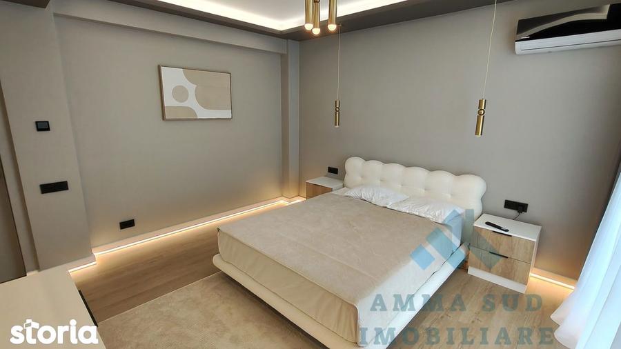 Apartament cu 3 camere decomandat, mobilat în Central