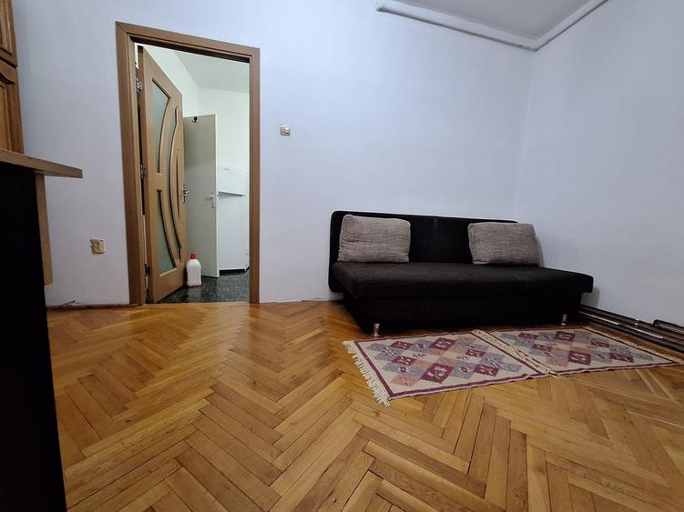 Apartament cu 2 camere nedecomandat, mobilat în Complex Studențesc