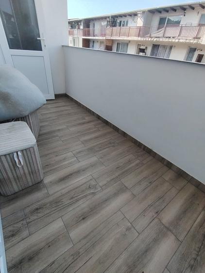 Apartament cu 2 camere decomandat în Florești