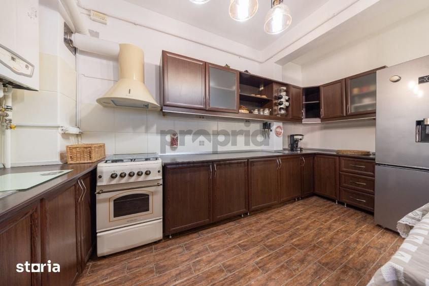 Casă cu 4 camere cu Teren 450 Mp în Central
