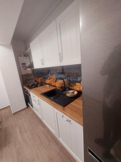 Apartament cu 4 camere în Bucureștii Noi