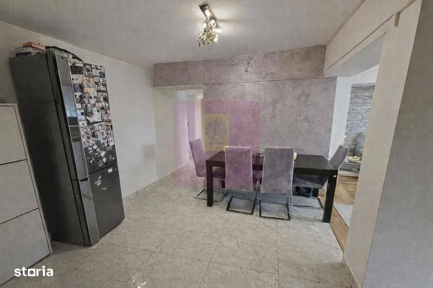 Apartament cu 3 camere decomandat în Alba Iulia