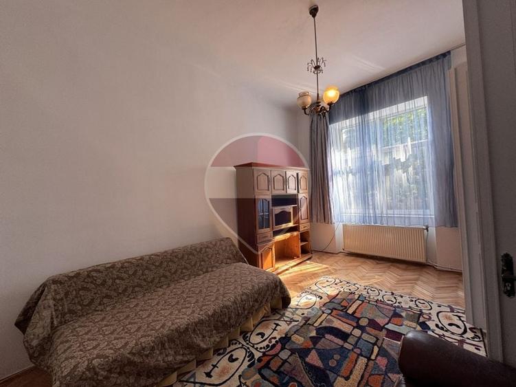 Duplex cu 4 camere cu Teren 130 Mp în Gruia