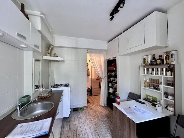 Apartament 2 camere, parter, centrala proprie, renovat, Cina, Ploiesti - 2