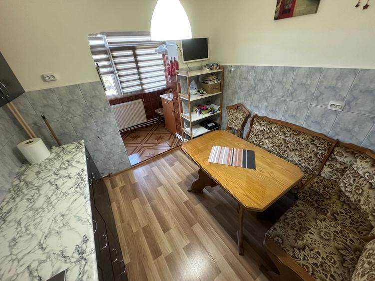 Apartament 2 camere zona Poarta 6 cu Centrala - 4