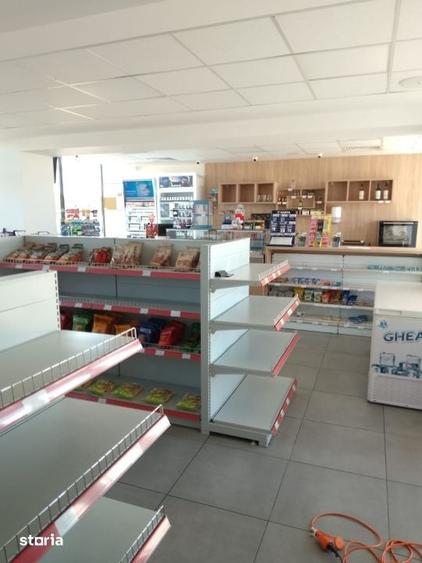 Spațiu comercial, de 240 mp, în Brădești