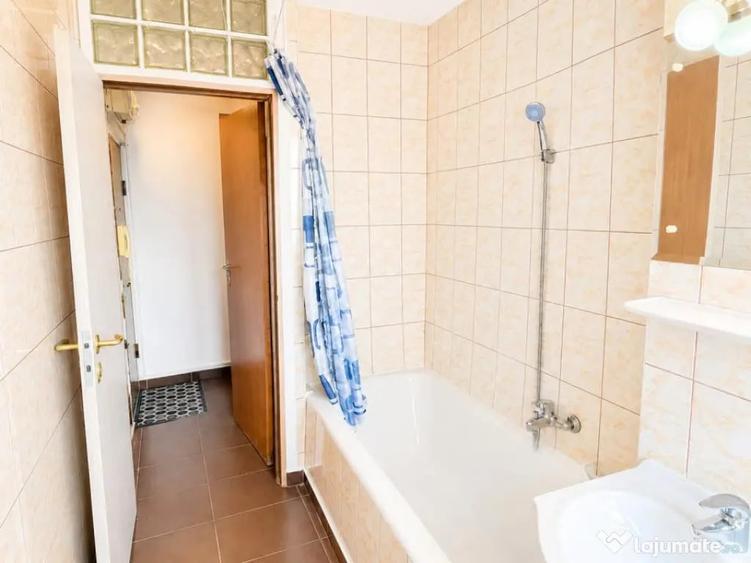 Apartament cu 2 camere semidecomandat în Eroii Revoluției