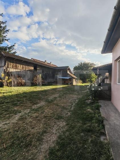 Casă individuală cu 3 camere cu Canalizare în Bădeni