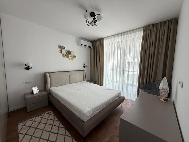 Apartament cu 2 camere decomandat, mobilat în Băneasa