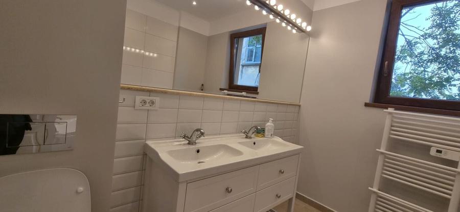 Apartament cu 3 camere decomandat în Foișorul de Foc