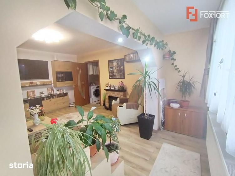 Apartament cu 3 camere semidecomandat, mobilat în Ciarda Roșie