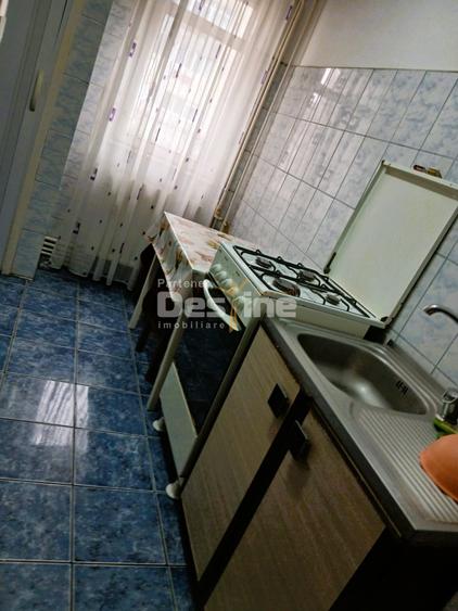 Apartament cu 3 camere de vanzare zona centrala - 4