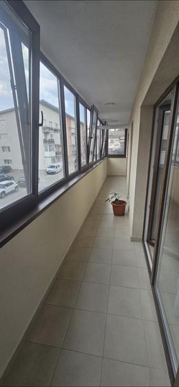 Apartament cu 2 camere decomandat în Florești