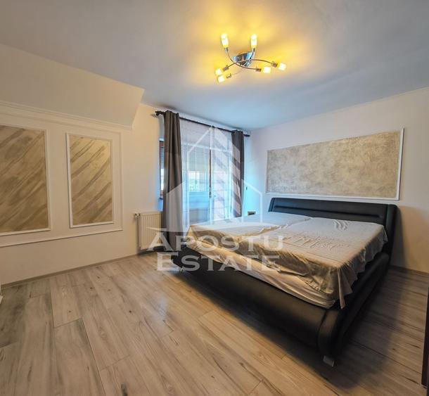 Duplex cu 5 camere cu Canalizare în Dumbrăvița