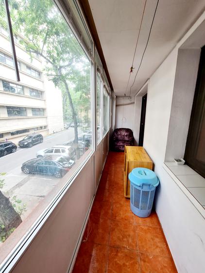 Apartament cu 2 camere semidecomandat, mobilat în P-ța Amzei
