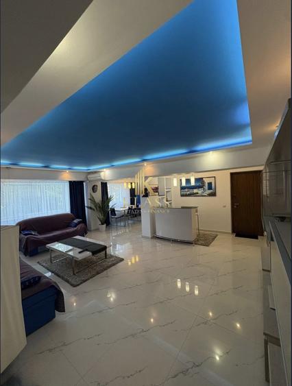 Apartament cu 3 camere decomandat, mobilat în Unirii
