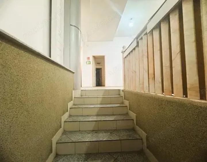 Spațiu comercial, de 175 mp, în Central