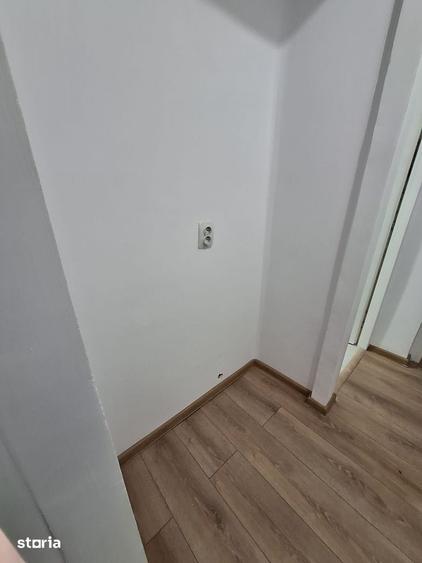 Apartament cu 2 camere semidecomandat în Șagului