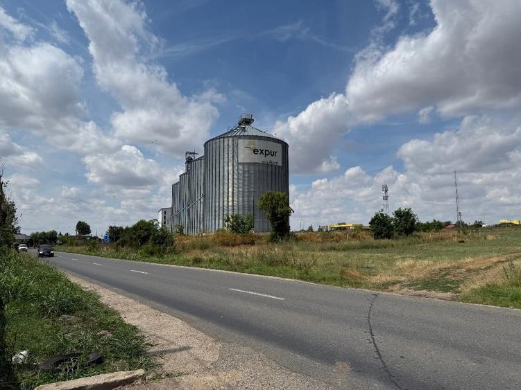 Spațiu industrial, de 820 mp, în 1 Mai