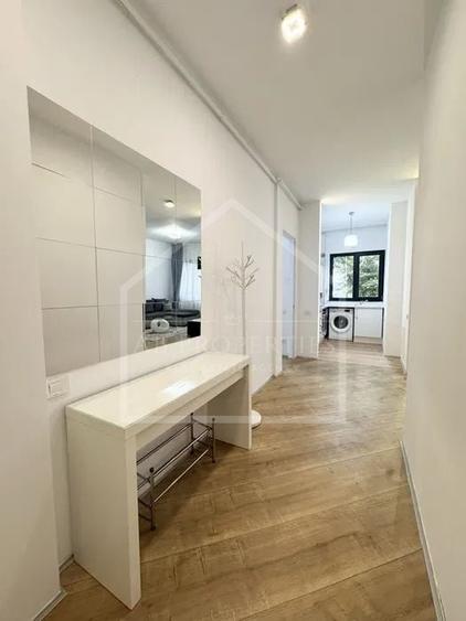 Apartament cu 2 camere decomandat, mobilat în Pipera