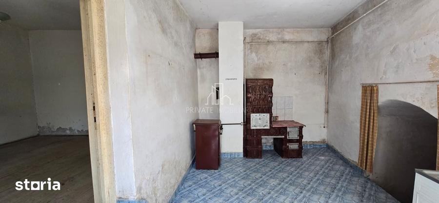 Casă cu 3 camere cu Teren 250 Mp în Bunești